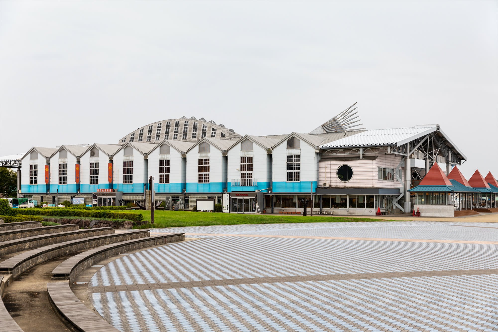 🛍️ 노토 음식 축제 시장 휴게소 (미치노에키 노토 쇼쿠사이 이치바 나나오 피셔맨즈 와프) 이미지 9